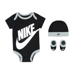 Nike Bodysuit Hat and Booties Box Set
